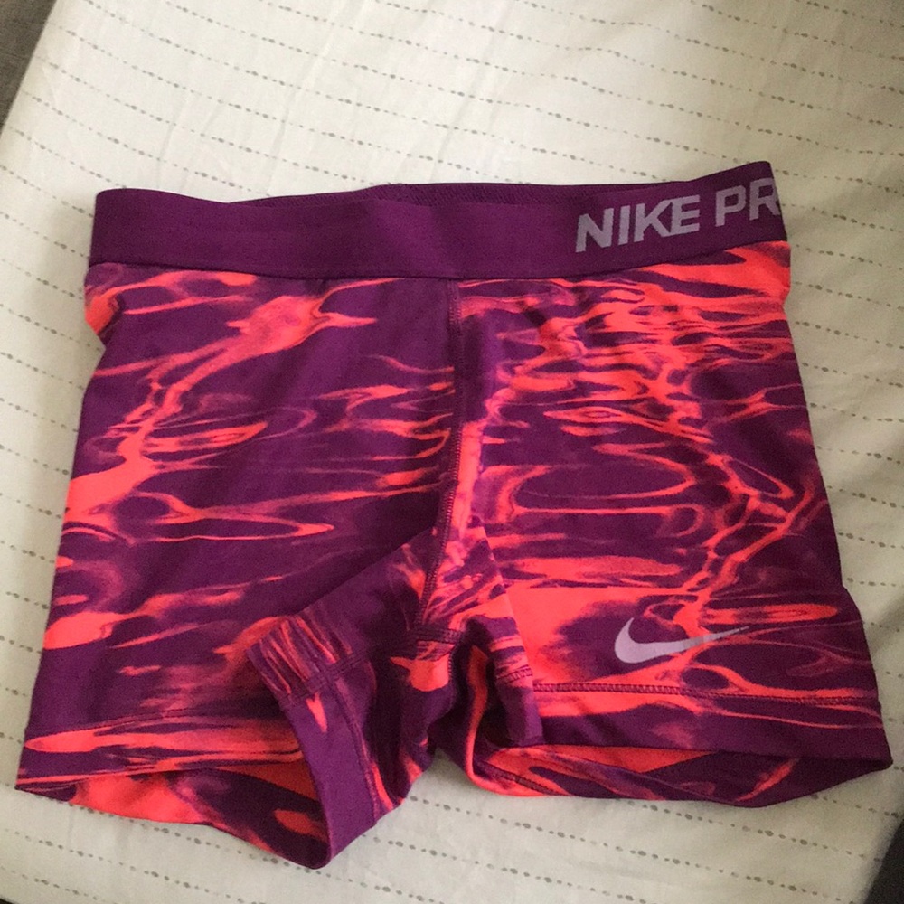 SOLD 🚫Nike pro shorts
